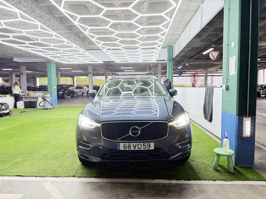 Volvo XC60 T8 Plug-in Hybrid AWD | 2018