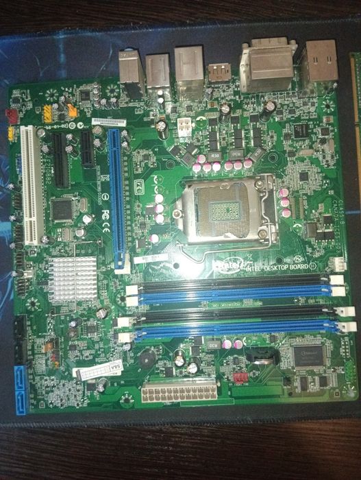 Материнська плата Intel DQ67SW 2gen (s1155) + 16gb озу
ТОП