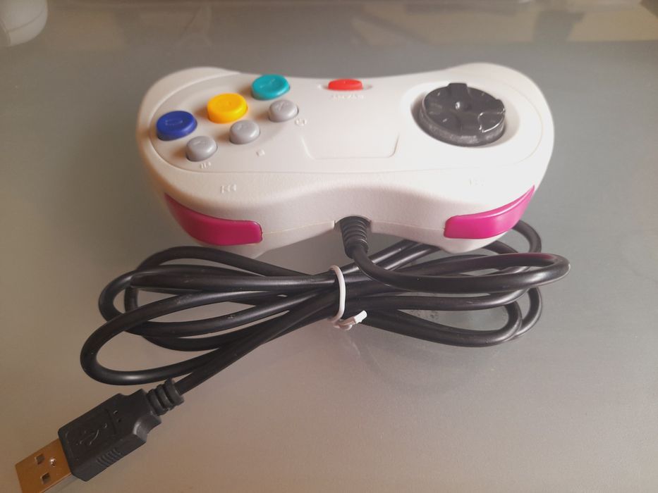 Sega Saturn and PS2/PS1 Controllers64752260677890121