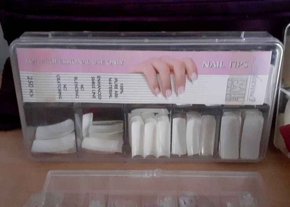 Lampa UV - tipsy - różyczki