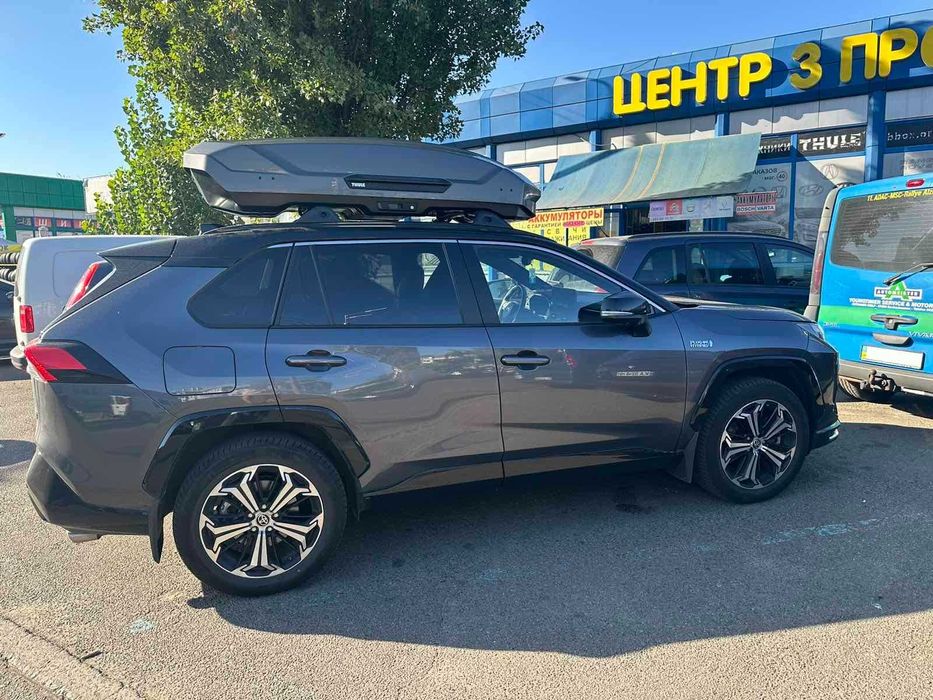 Автобоксы багажники Thule Motion 3 Sport/М/L/XL/XXL/Low  Black/Titan