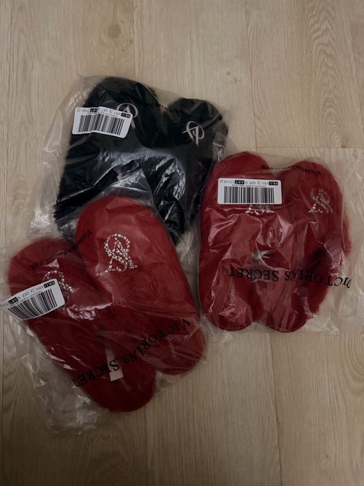 Тапки капці Victoriaʼs Secret