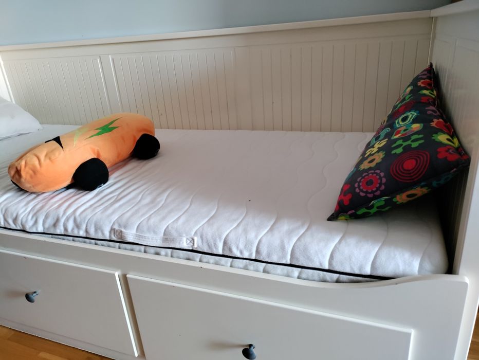 Cama de solteiro ou de casal c/ 3 gavetas