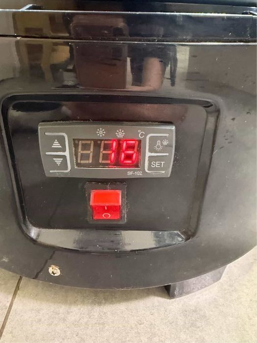 Вітрина  Rotational Display EWT INOX RTC-72L