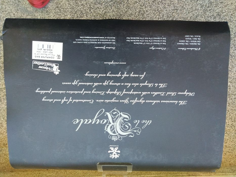 MacBooks 15" Capa pele/couro Crumpler nova