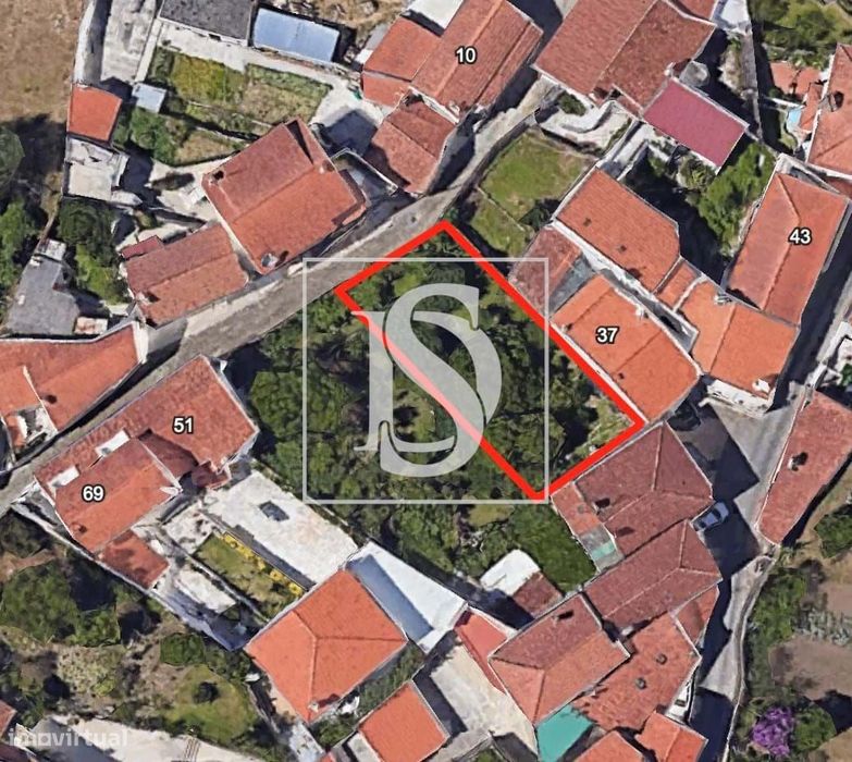 Terreno para construção em Darque