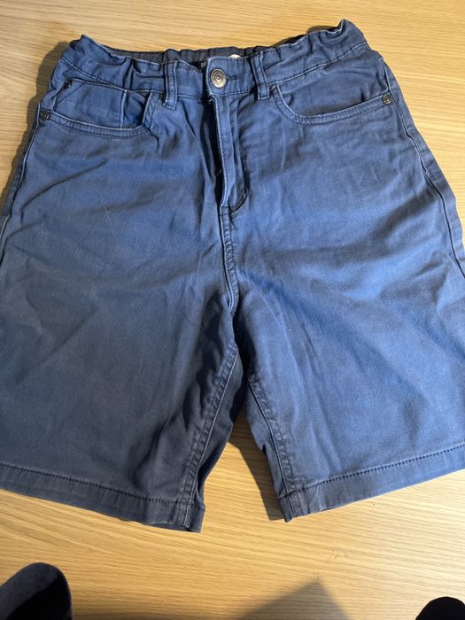 Krótkie spodenki sinsay 146