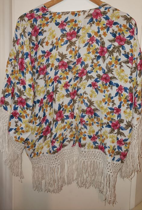 Kimono Zara às flores