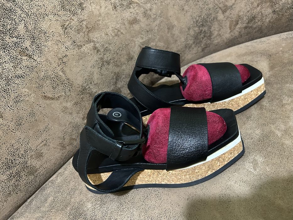Кожаные босоножки сандали Vic Matie Gucci 37-38р