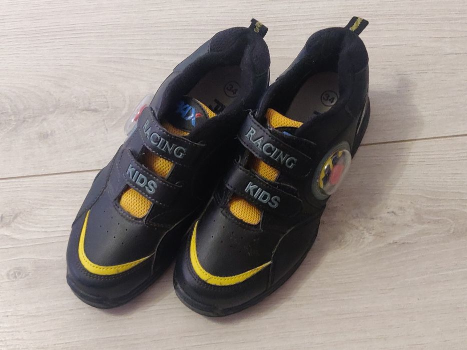 Кросівки унісекс (34р - Київ)