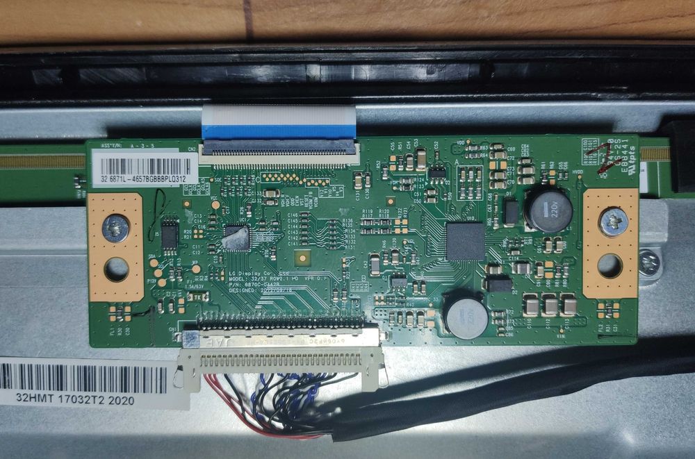 Romsat 32HMT16082T2 под разборку