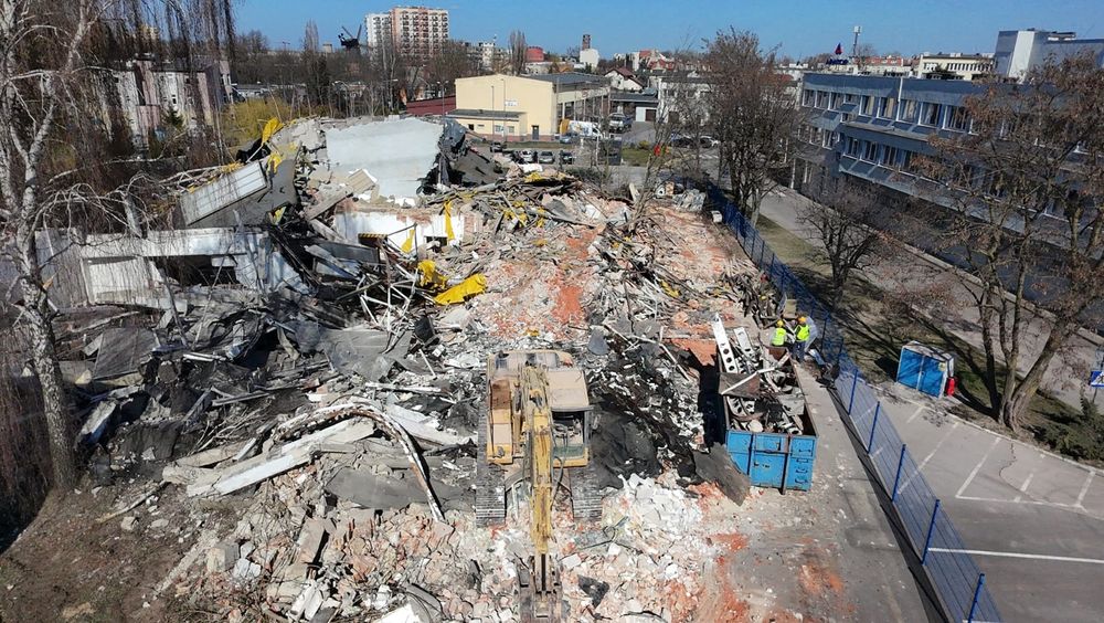 Wyburzenia i usługi minikoparką