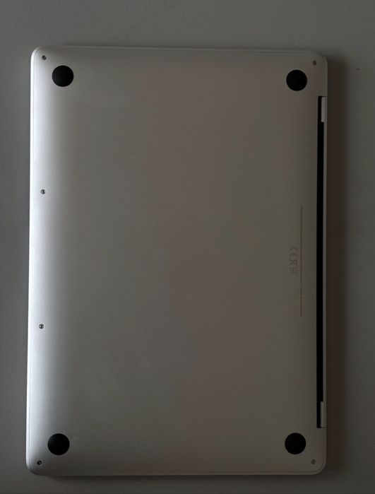 MacBook Pro (Processador M1) Bateria a 100%