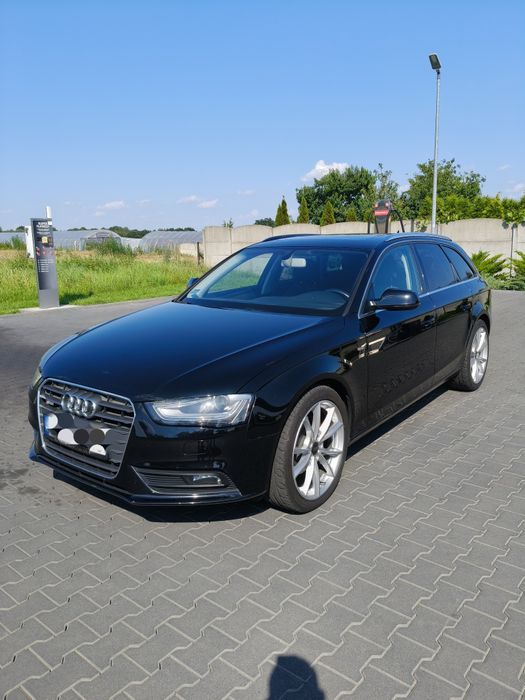 Audi A4 B8 Lift Avant 1.8 TFSI 170 KM  2012 ROK Brak Poboru  oleju
