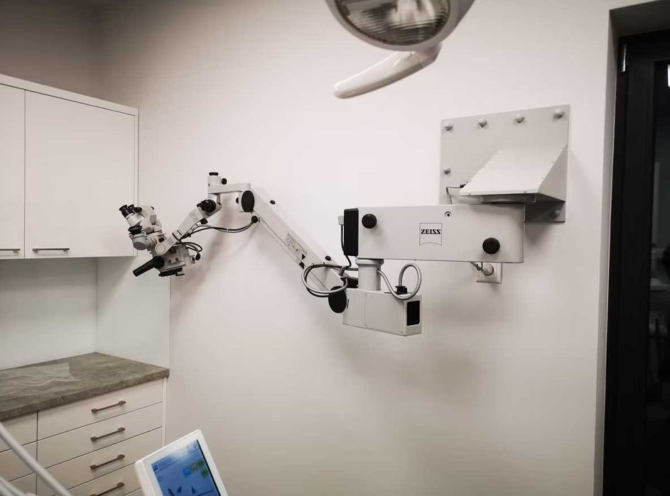 Carl Zeiss OPMI Mikroskopy chirurgiczne, stomatologiczne, zabiegowe