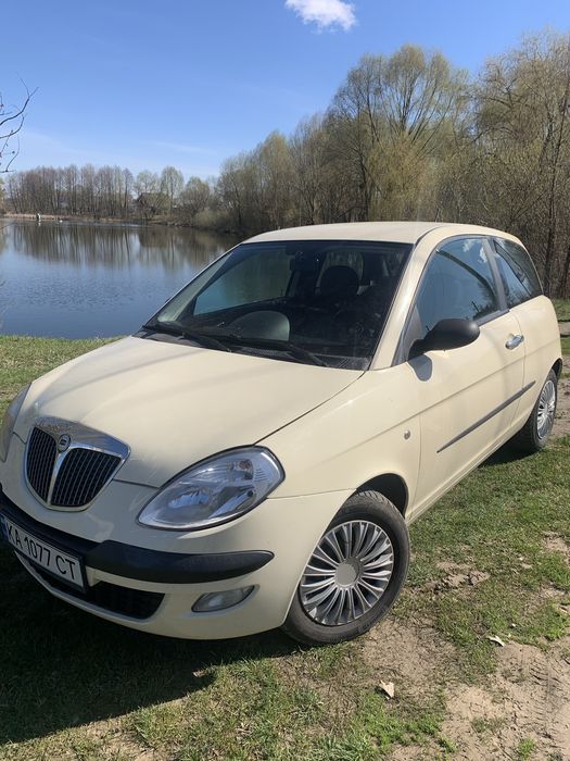 Продам автомобіль