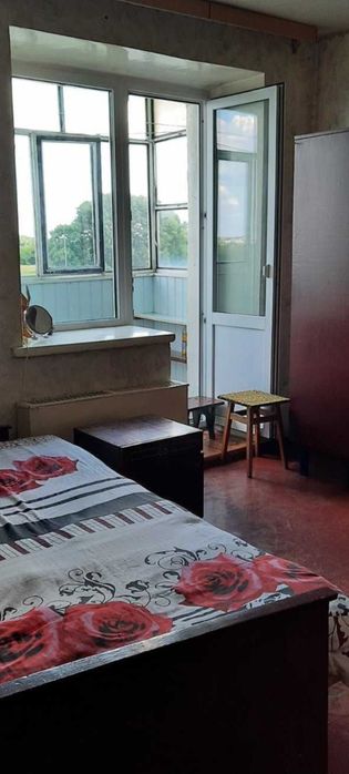 Продам 1 к.квартиру, вул.Котляревського, 4 поверх