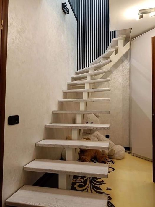 Сходи під ключ. Перила, металокаркаси та інші металоконструкції