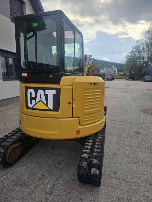 Mini koparka cat 303.5
