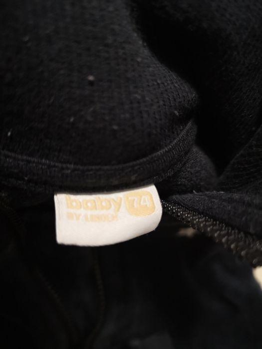 Czarna bluza welurowa na zamek, 74