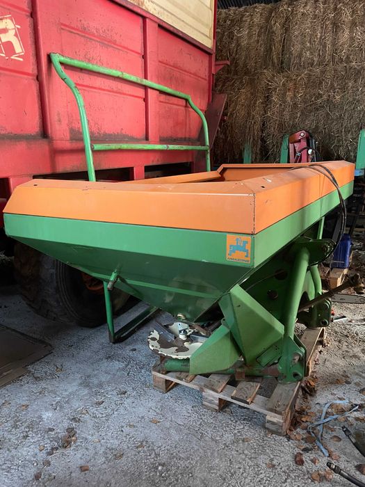 siewnik do nawozów AMAZONE