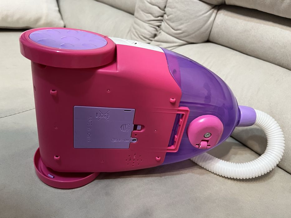 Пылесос детский игровой