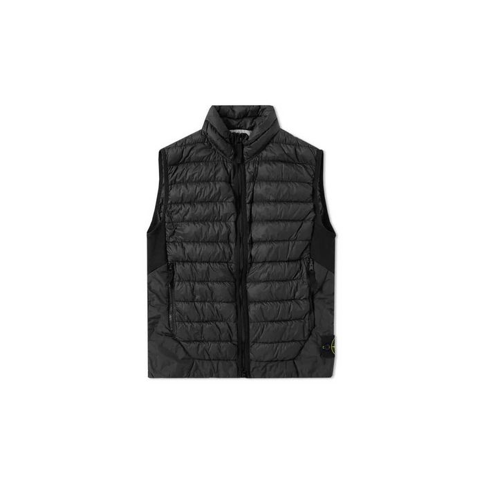 Жилет STONE ISLAND G0124 Garment Dyed Micro Yarn Down Gilet Black