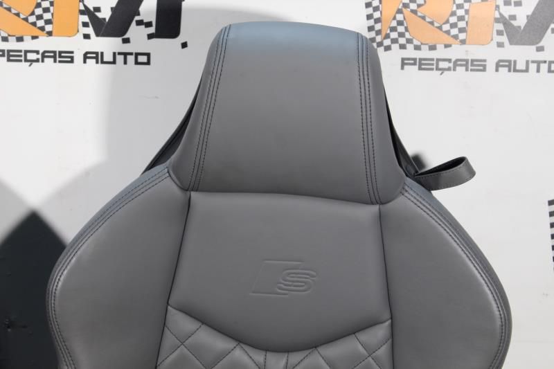 Bancos Frontais Audi TT 8S / FV