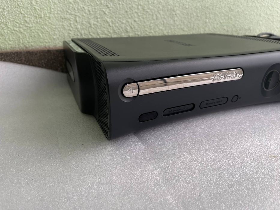 Игровая Приставка Xbox 360