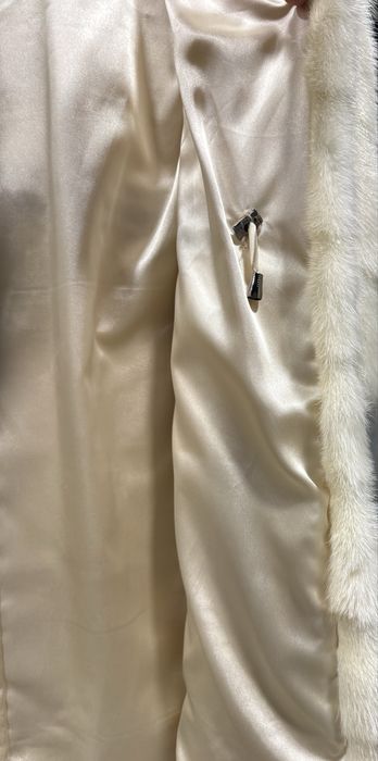 Норка шуба біла