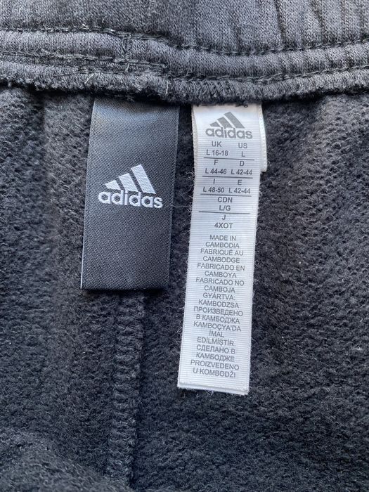 Czarne spodenki Adidas szorty roz. L