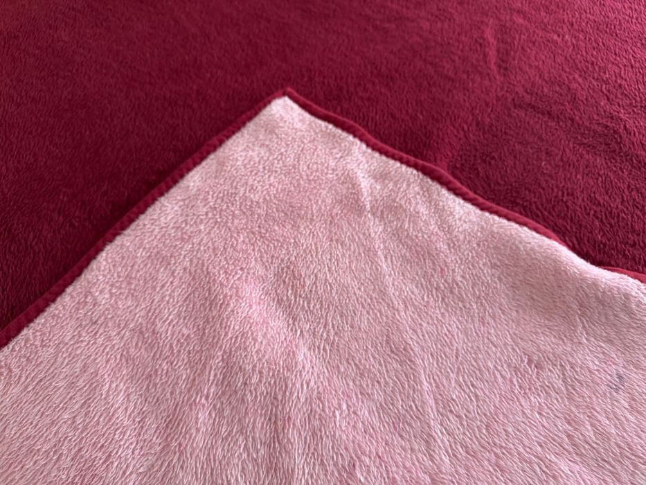 Cobertor, colcha e fronhas para cama casal - excelente estado