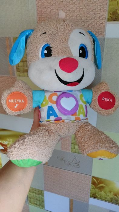Miś- śpiewa, liczy, świeci, mówi. Super zabawka!