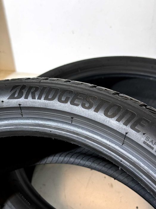 Pneus Bridgestone Turanza T005 - 225/40/19 - Como NOVOS