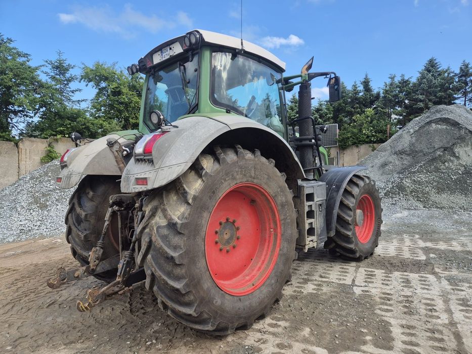 Fendt 822  ładowacz czołowy Quicke