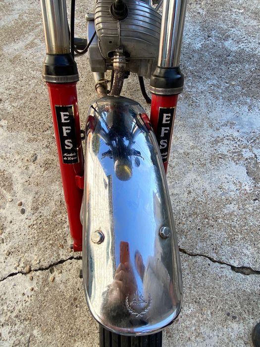 (Usado) ZUNDAPP E.F.S 220