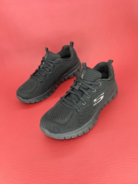 Кросівки 39р. Skeshers