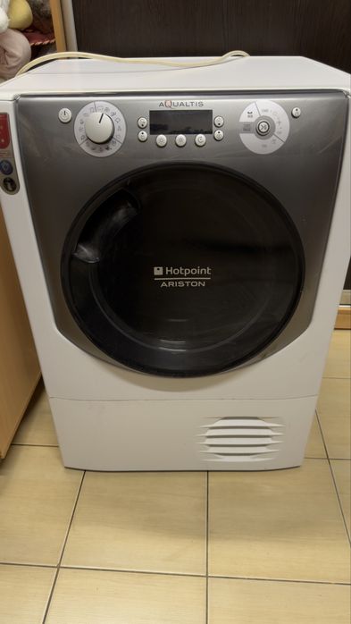 Сушильна машина Hotpoint ARISTON AQC94F5T/Z1(EU)