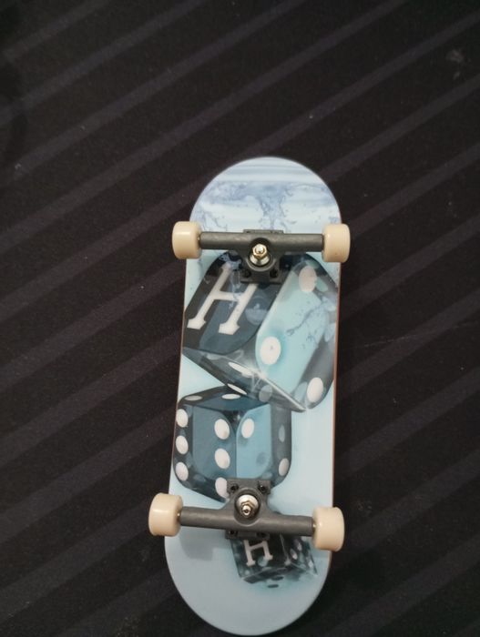 Tech Deck, never used64309612268546120