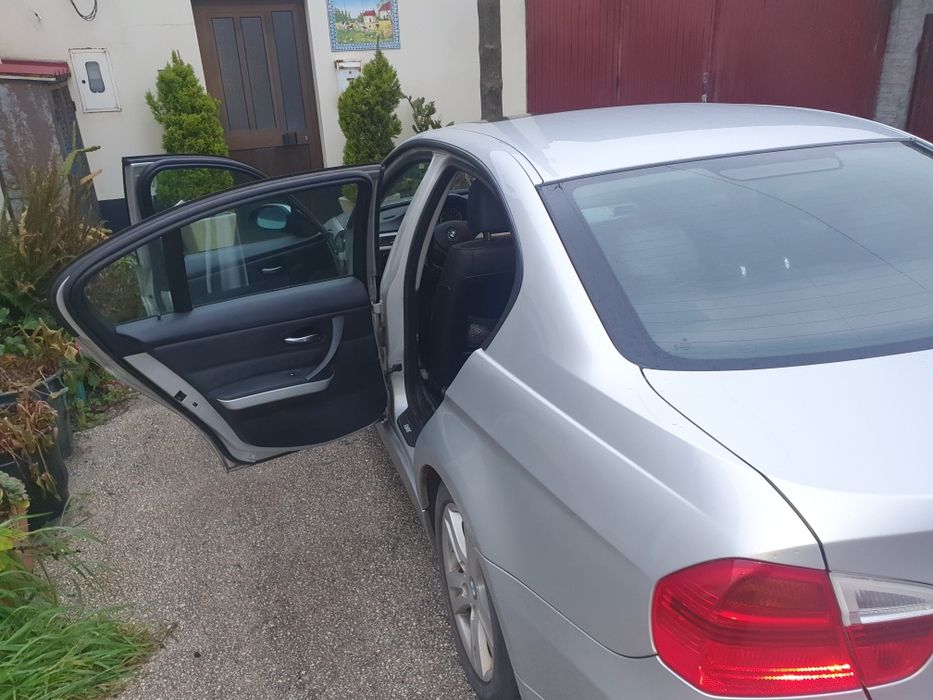 Bmw 320d  cinzento