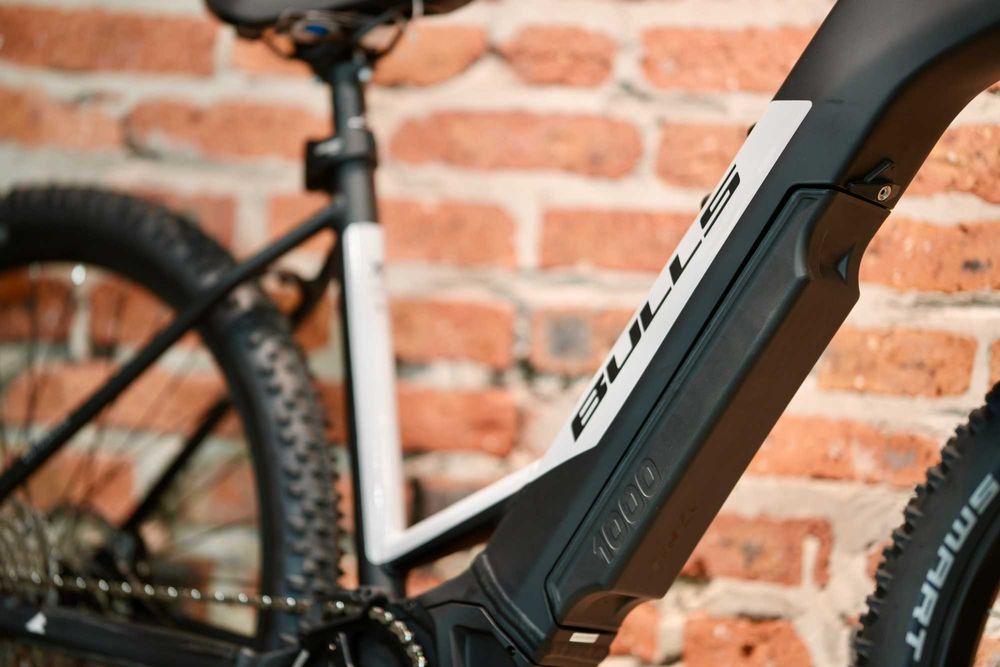 Rower Elektryczny Ebike Trekking BULLS E-Stream EVO 1 29"