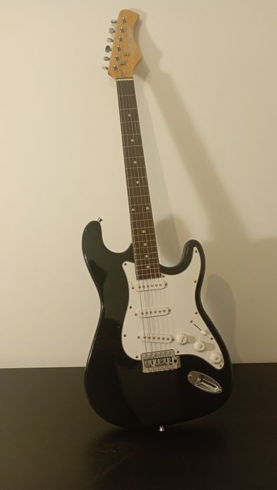 Guitarra Elétrica Play On