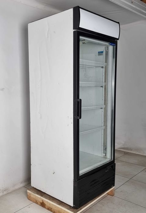 Холодильна шафа-вітрина "UBC ICE STREAM INTER" 700 л., Б/у 11114