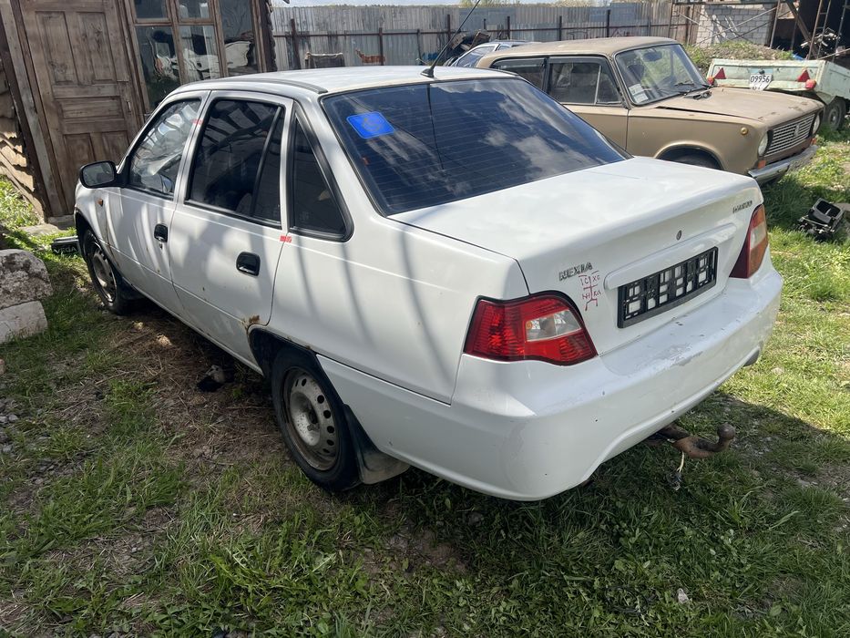 По запчастинах Daewoo Nexia 2011