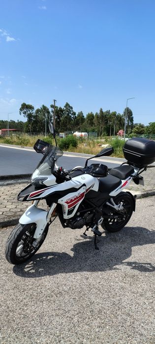 Benelli  Trk  251
