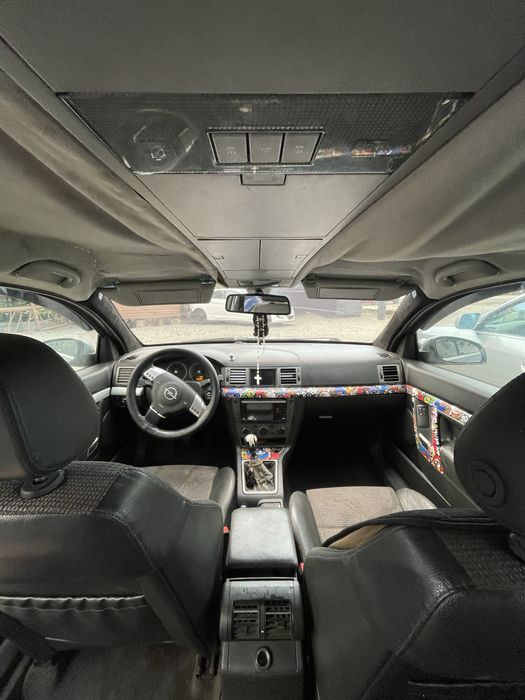 В продажі на Lotus Auto Hub (Opel Signum)