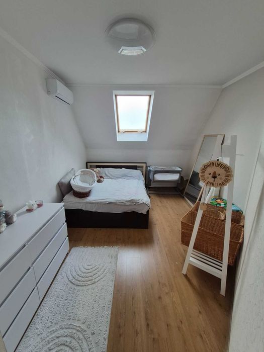 Продам добротний будинок 225м2 з ремонтом меблями і технікою, 10 соток