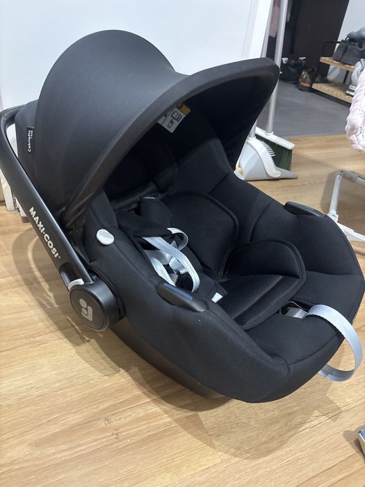 Fotelik nosidełko łupina Maxi Cosi Cabriofix I-size