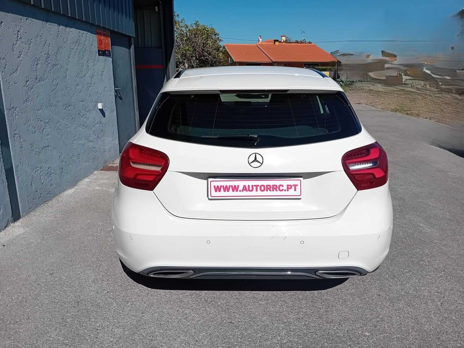 Mercedes A 180 d c/auto - Nacional ( pequeno sinistro )