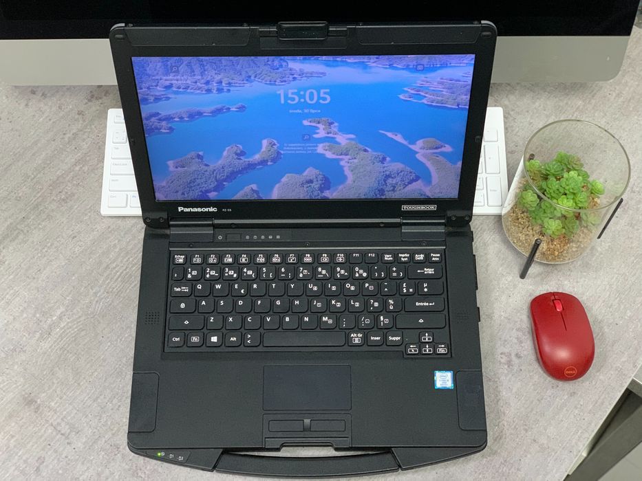Pancerny laptop przemysłowy Panasonic FZ-55 i5-8gen 16GB 512SSD + LTE